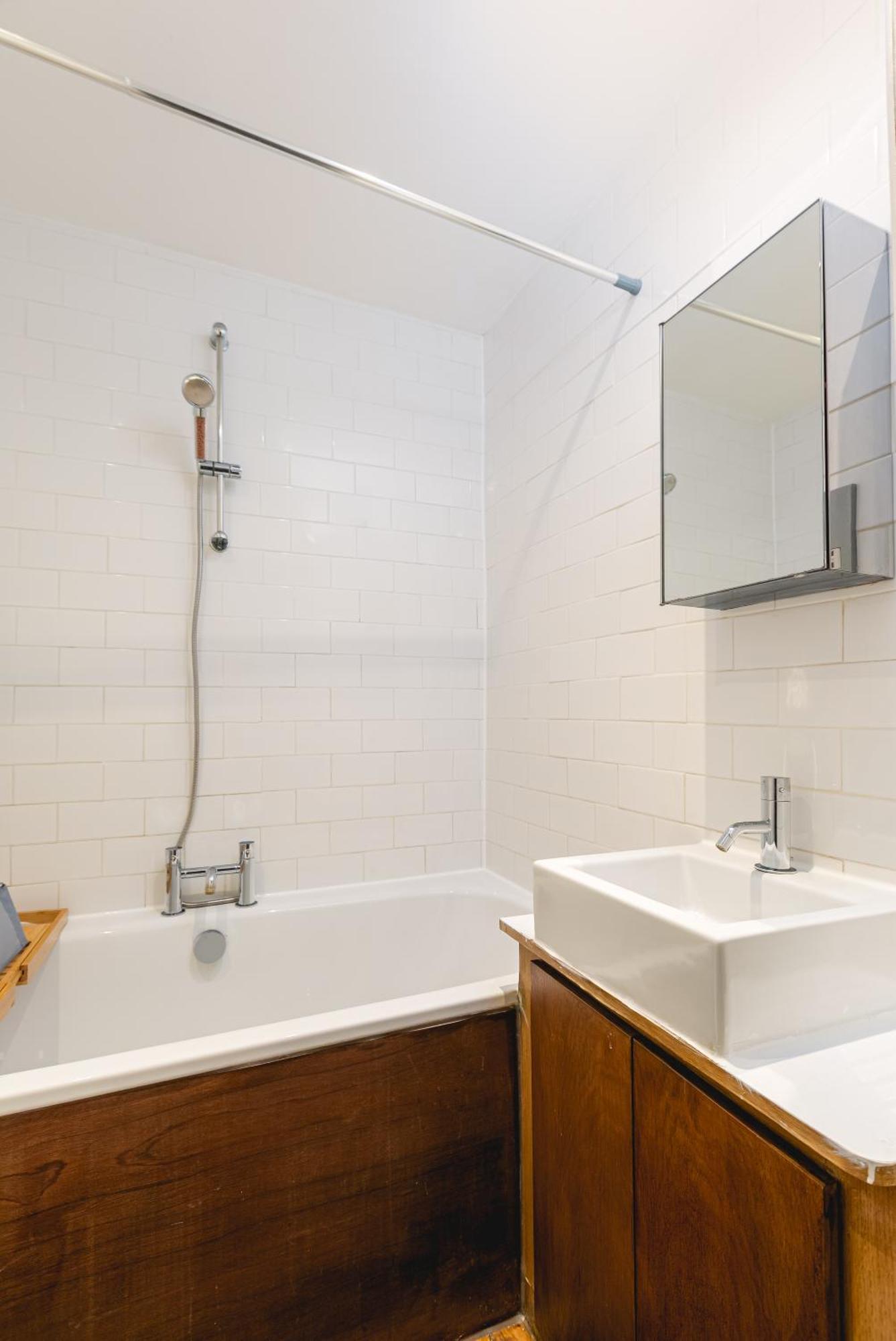 Spacious With Garden In Apartamento *