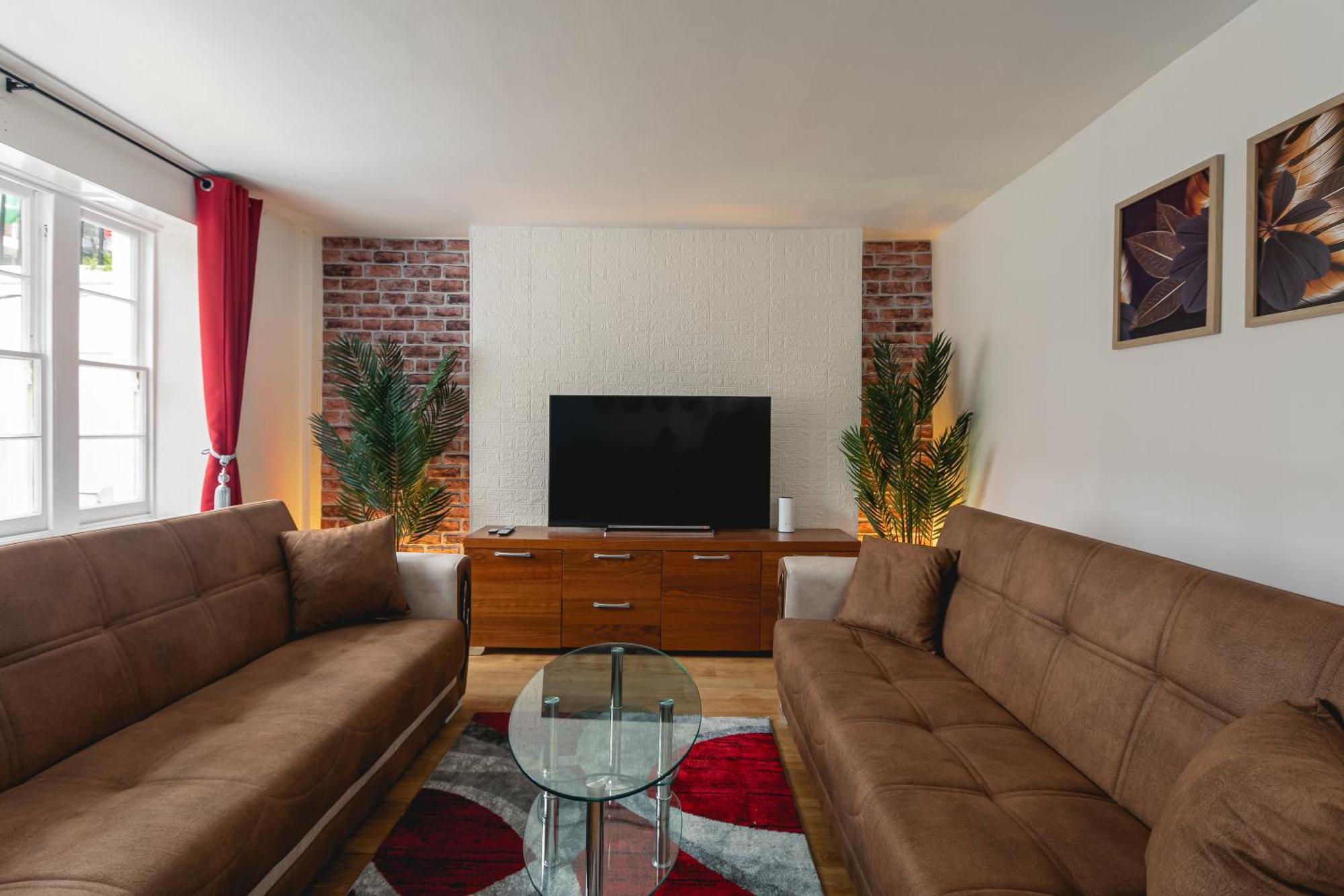Spacious With Garden In Londres