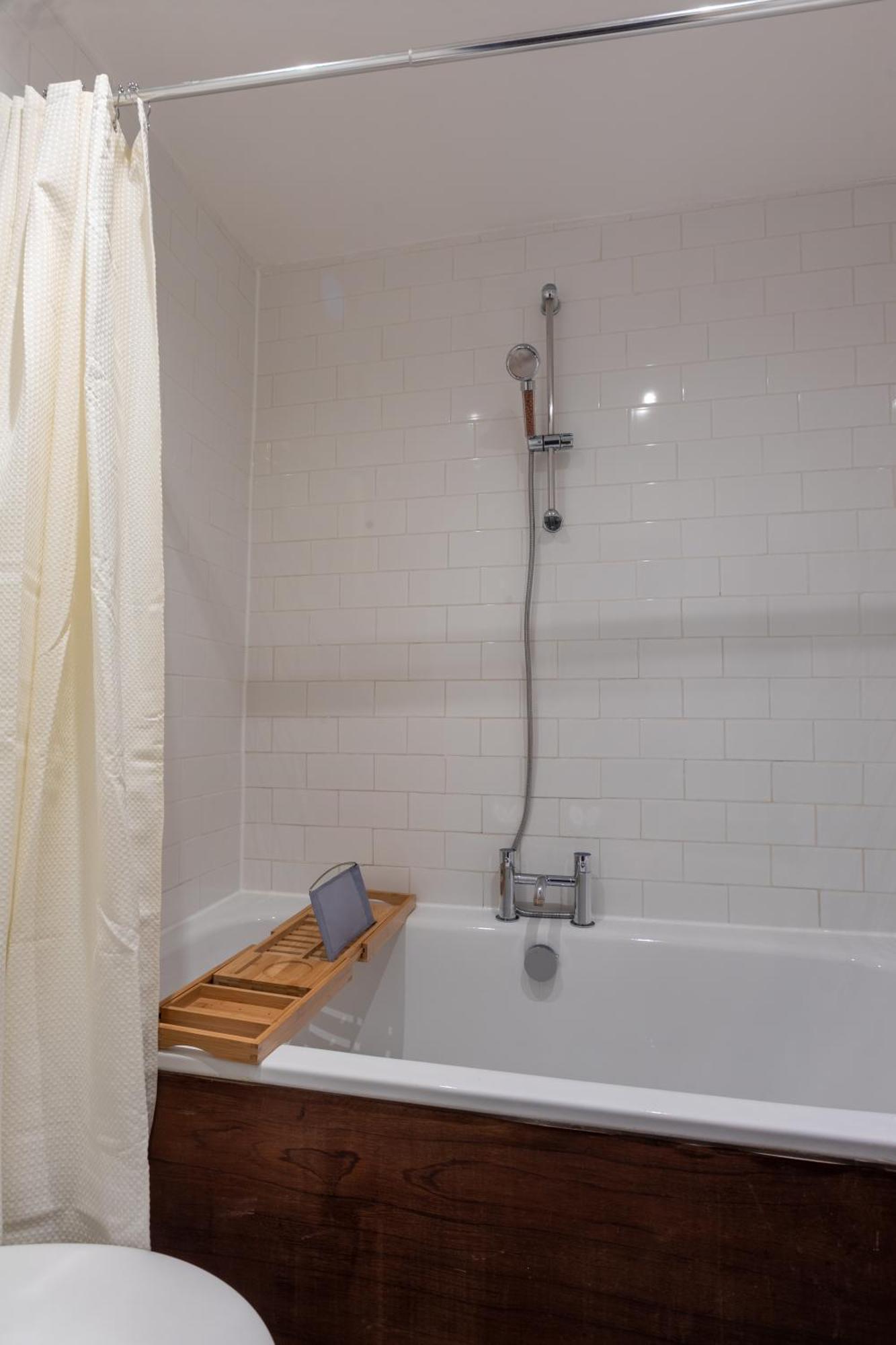 Spacious With Garden In Apartamento