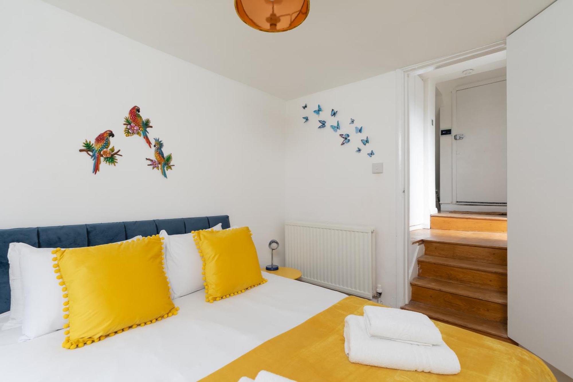 Spacious With Garden In Appartement